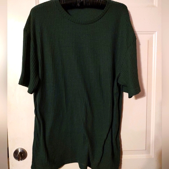 ◾🌿◾NWOT Men's Hunter Forest Pine Green Solid Waffle Weave Knit T-Shirt - 2XL - Picture 3 of 15